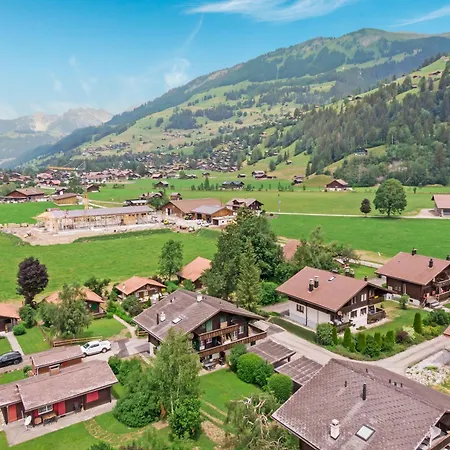 Quiet Mountain Escape With Fireplace And Garden Lenk